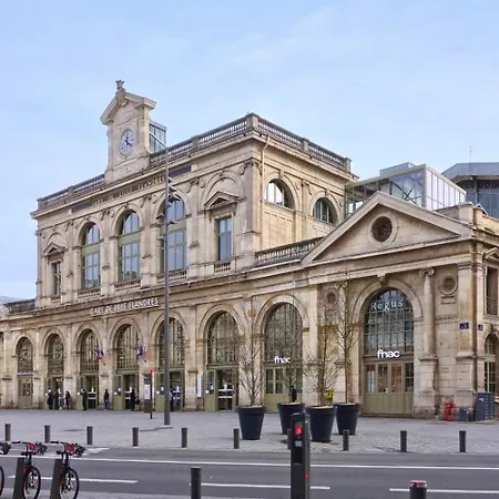 Functional Flat In The Heart Of Old Lille. *